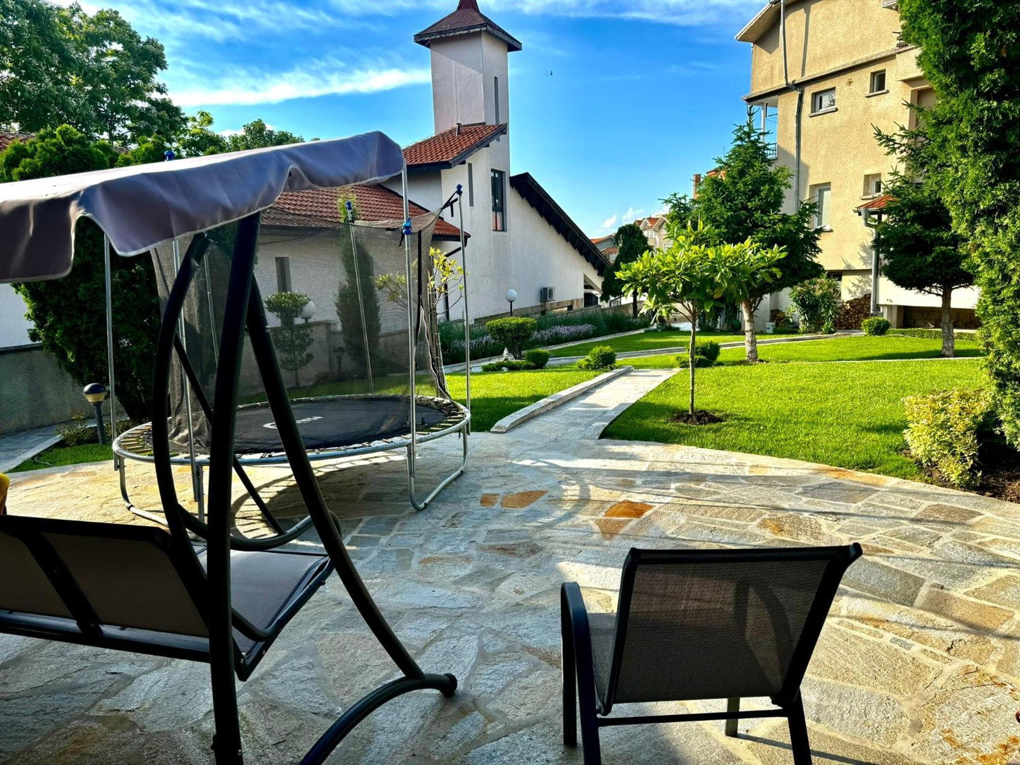 Guestrooms Stoyanovi Chernomorets Ngoại thất bức ảnh
