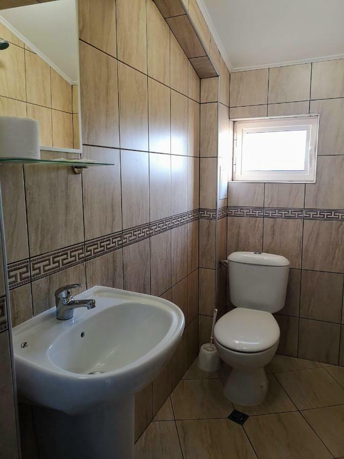 Guestrooms Stoyanovi Chernomorets Ngoại thất bức ảnh